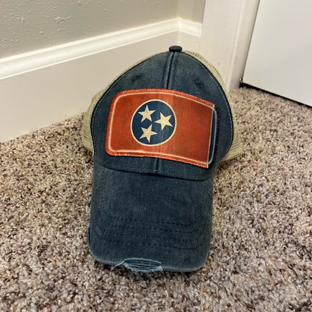 Tennessee State Flag Hat - Like New